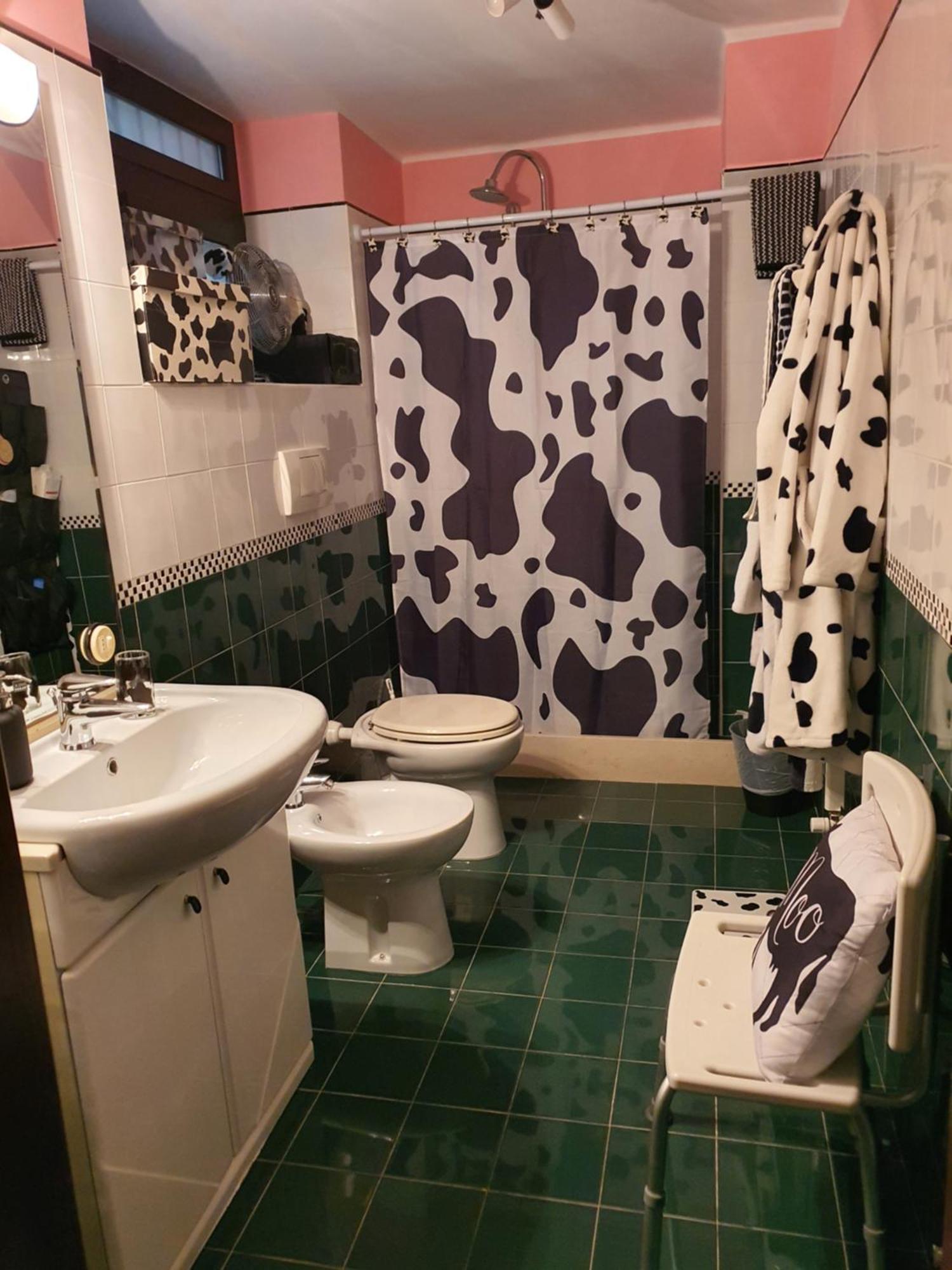 バーリHouse Of Colorsアパートメント エクステリア 写真